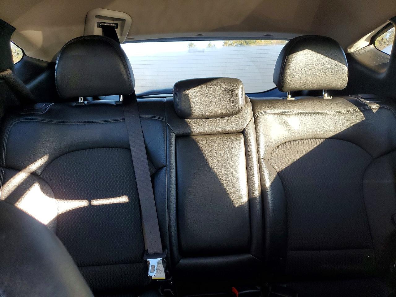 2012 HYUNDAI TUCSON