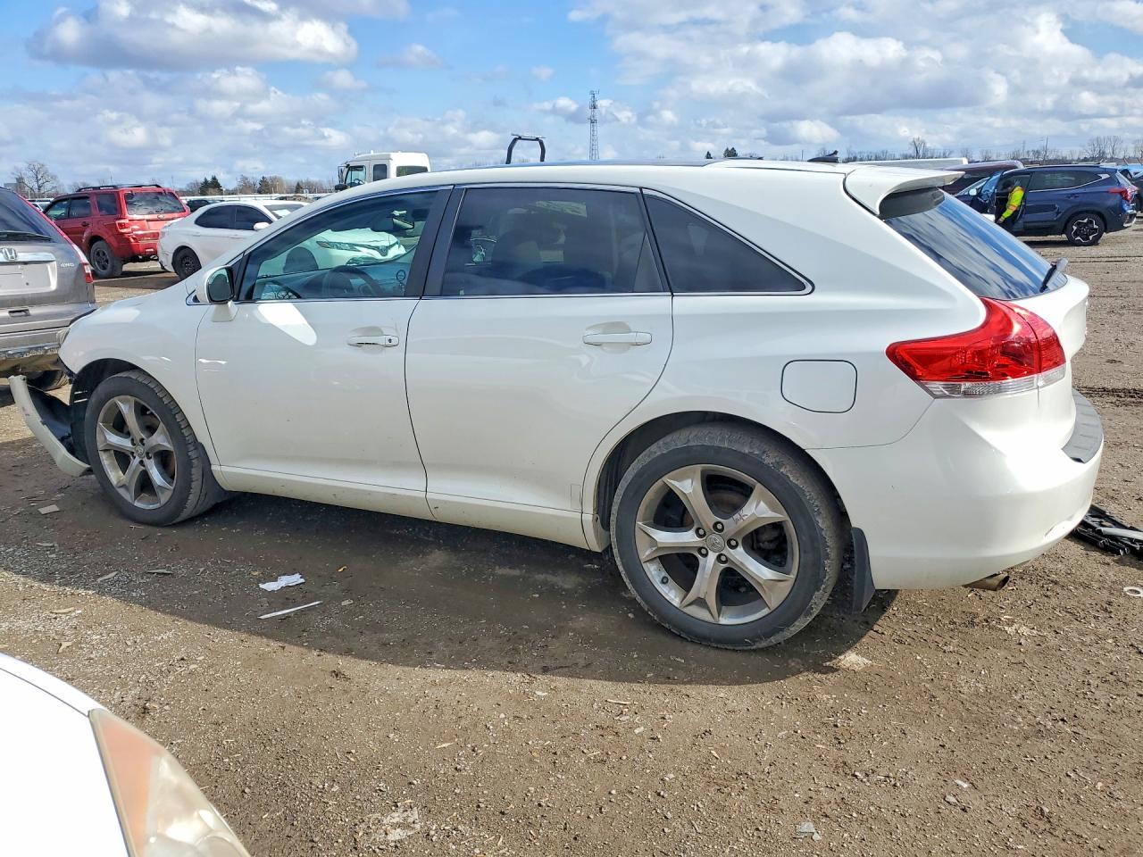 2011 TOYOTA VENZA