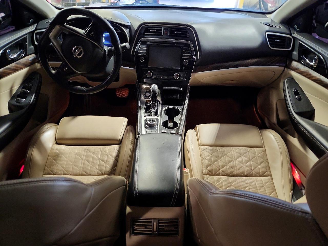 2018 NISSAN Maxima