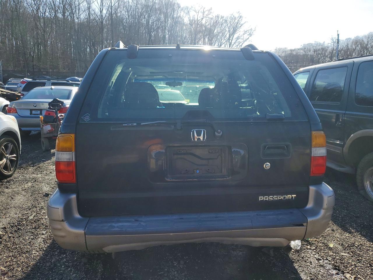 2001 HONDA Passport