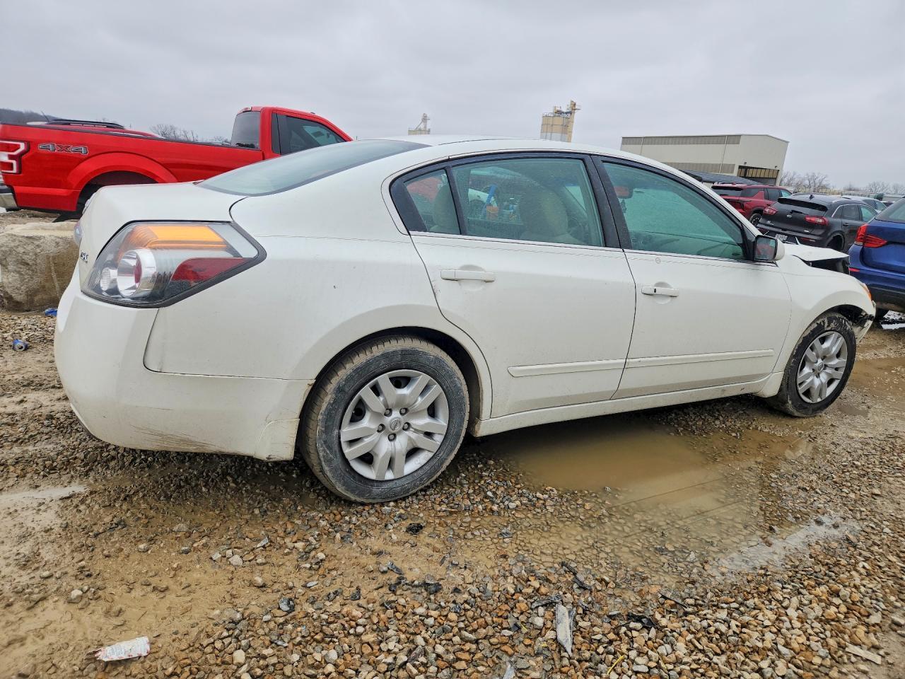 2010 NISSAN ALTIMA