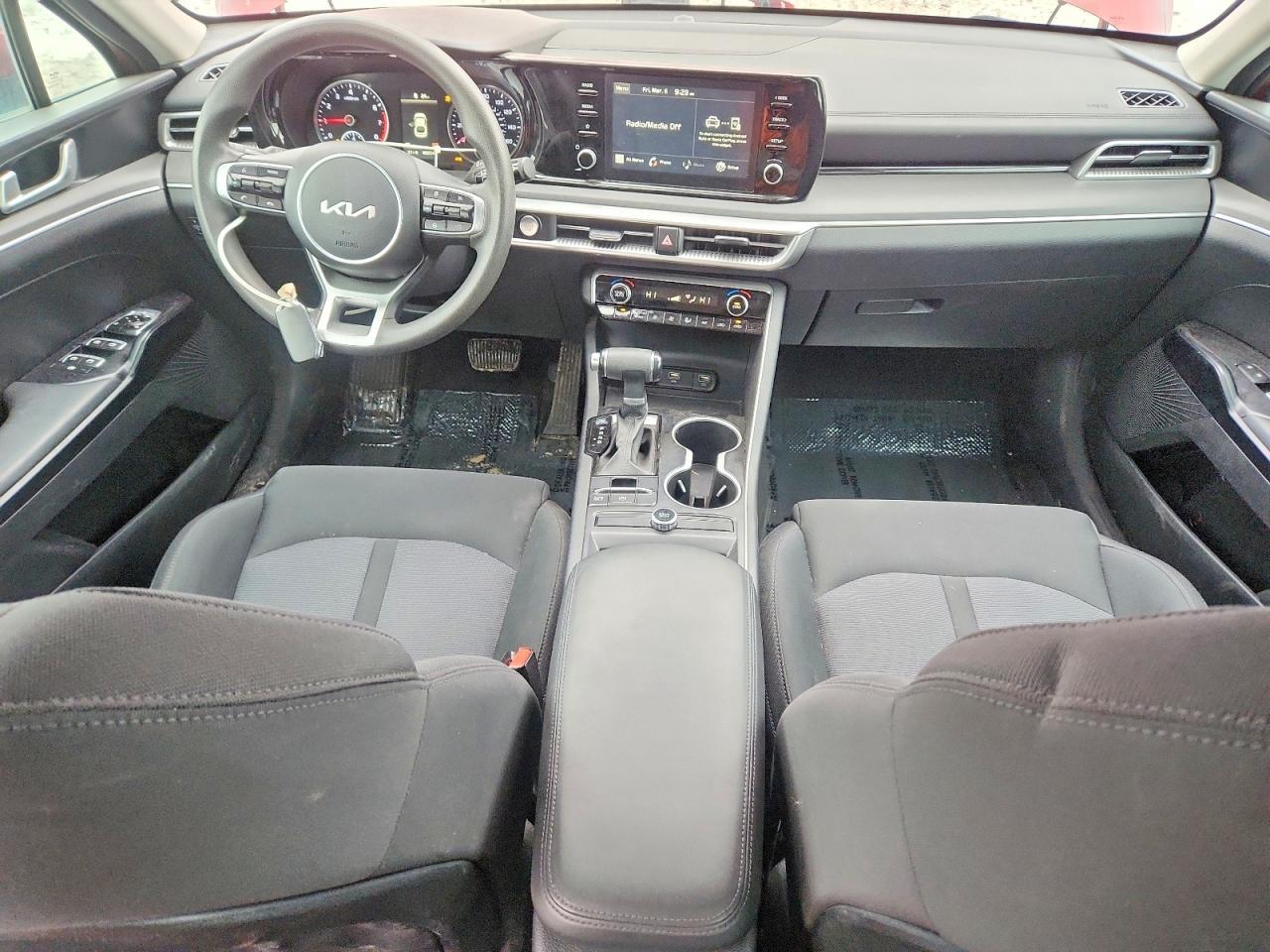 2022 KIA K5