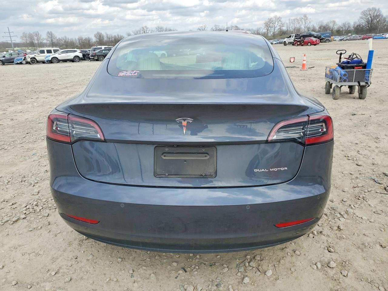 2020 TESLA MODEL 3