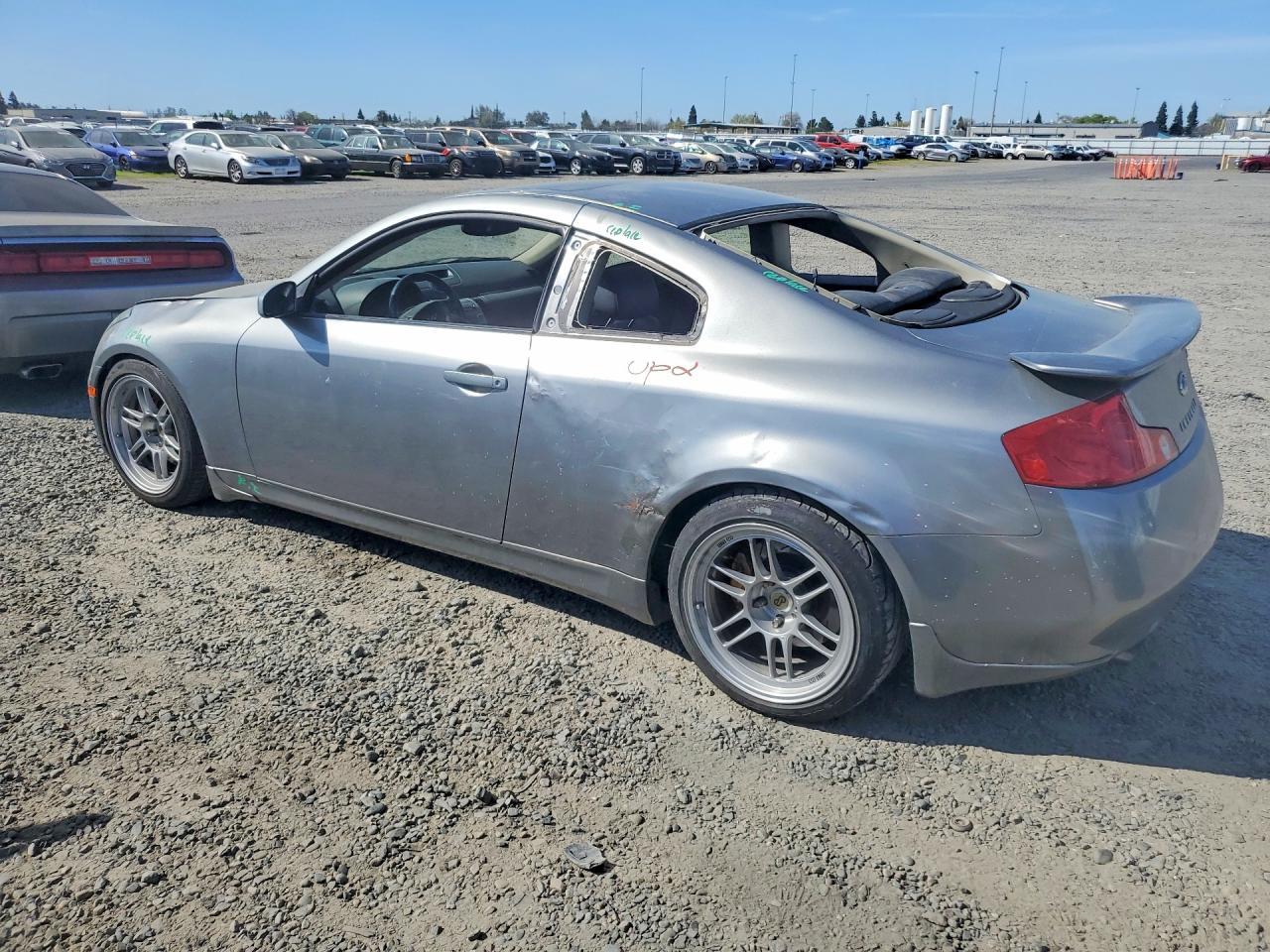 2004 INFINITI G35