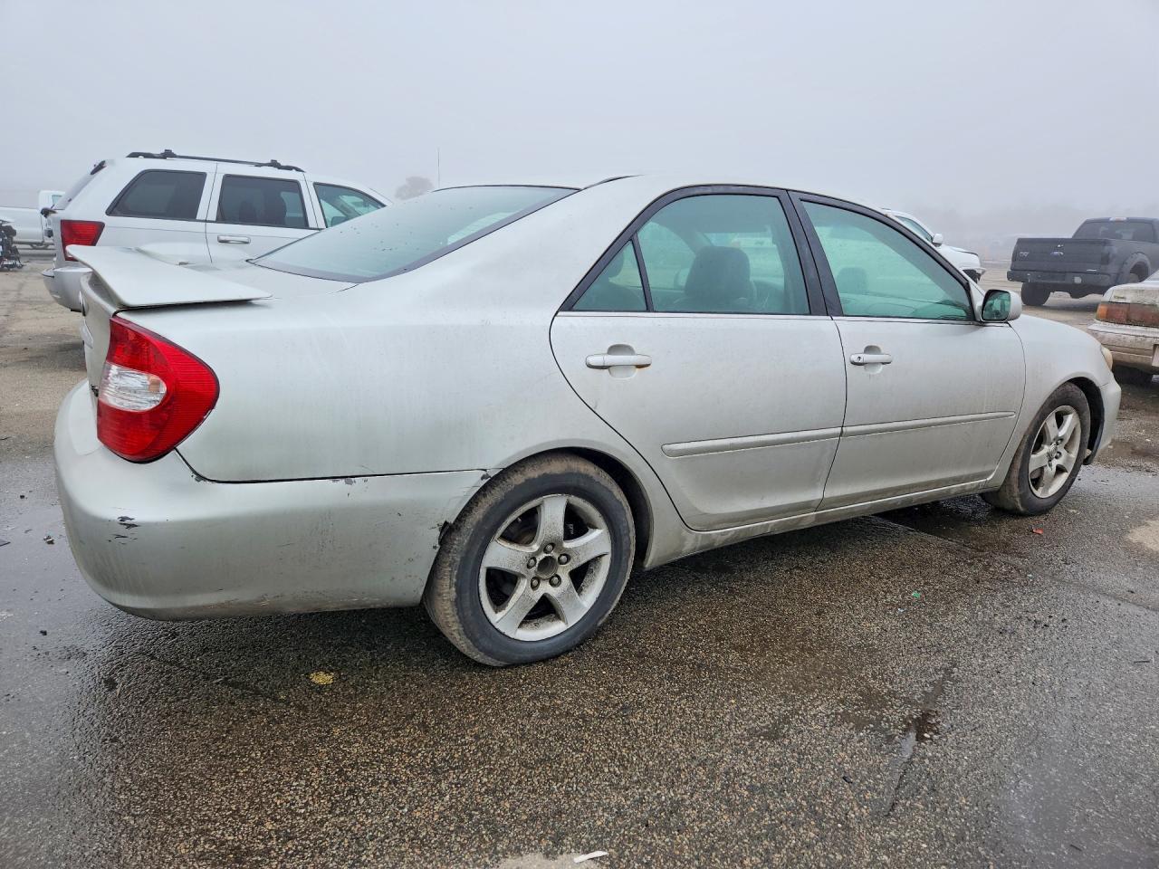 2002 TOYOTA CAMRY