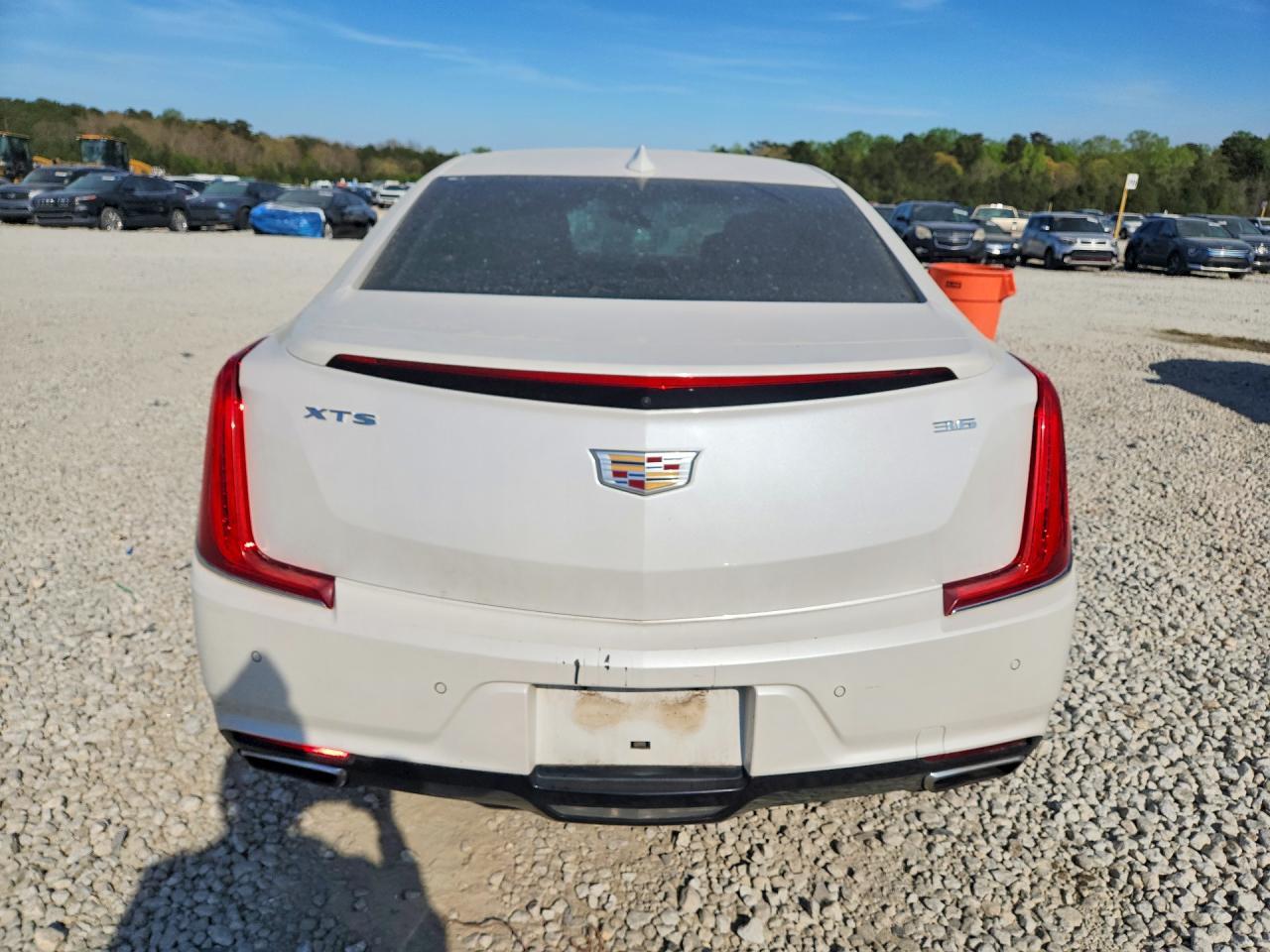2019 CADILLAC XTS