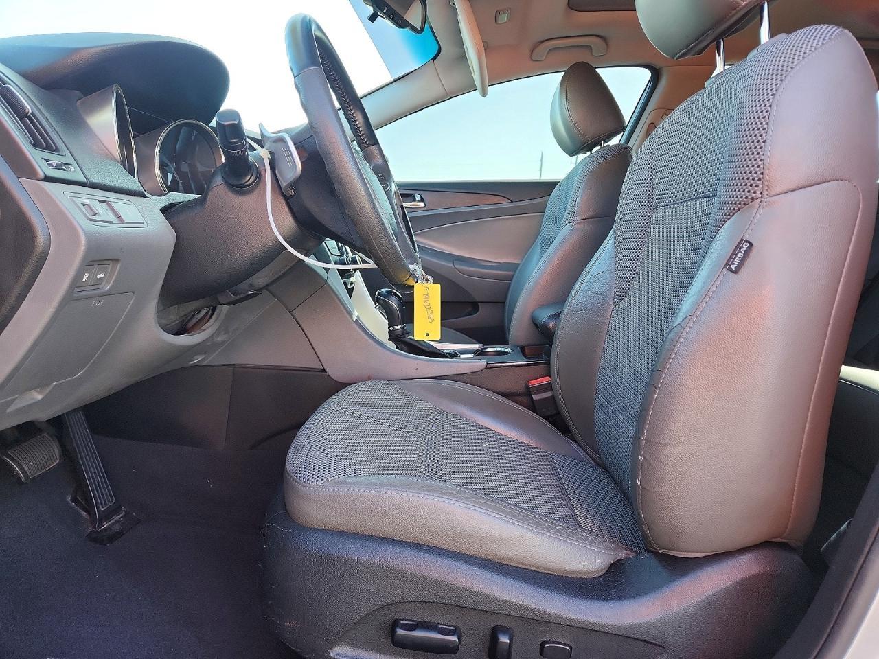 2012 HYUNDAI SONATA
