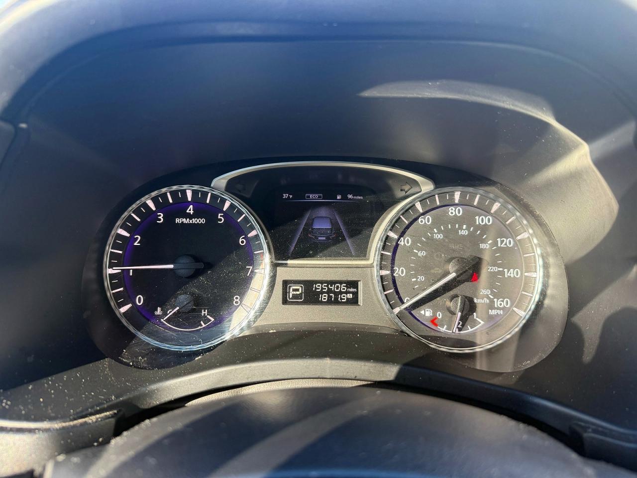 2016 INFINITI