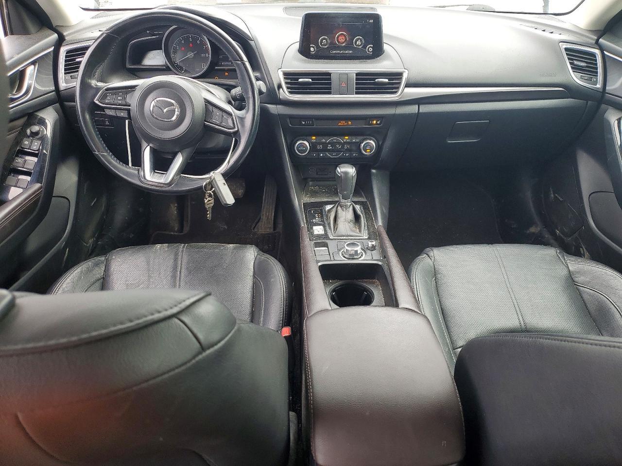 2018 MAZDA 3