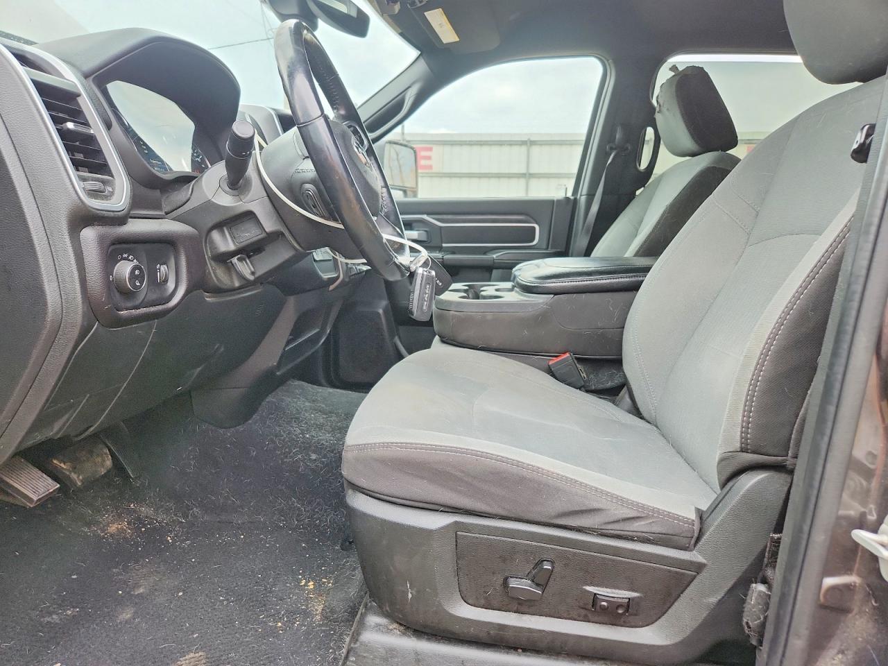 2024 RAM 2500