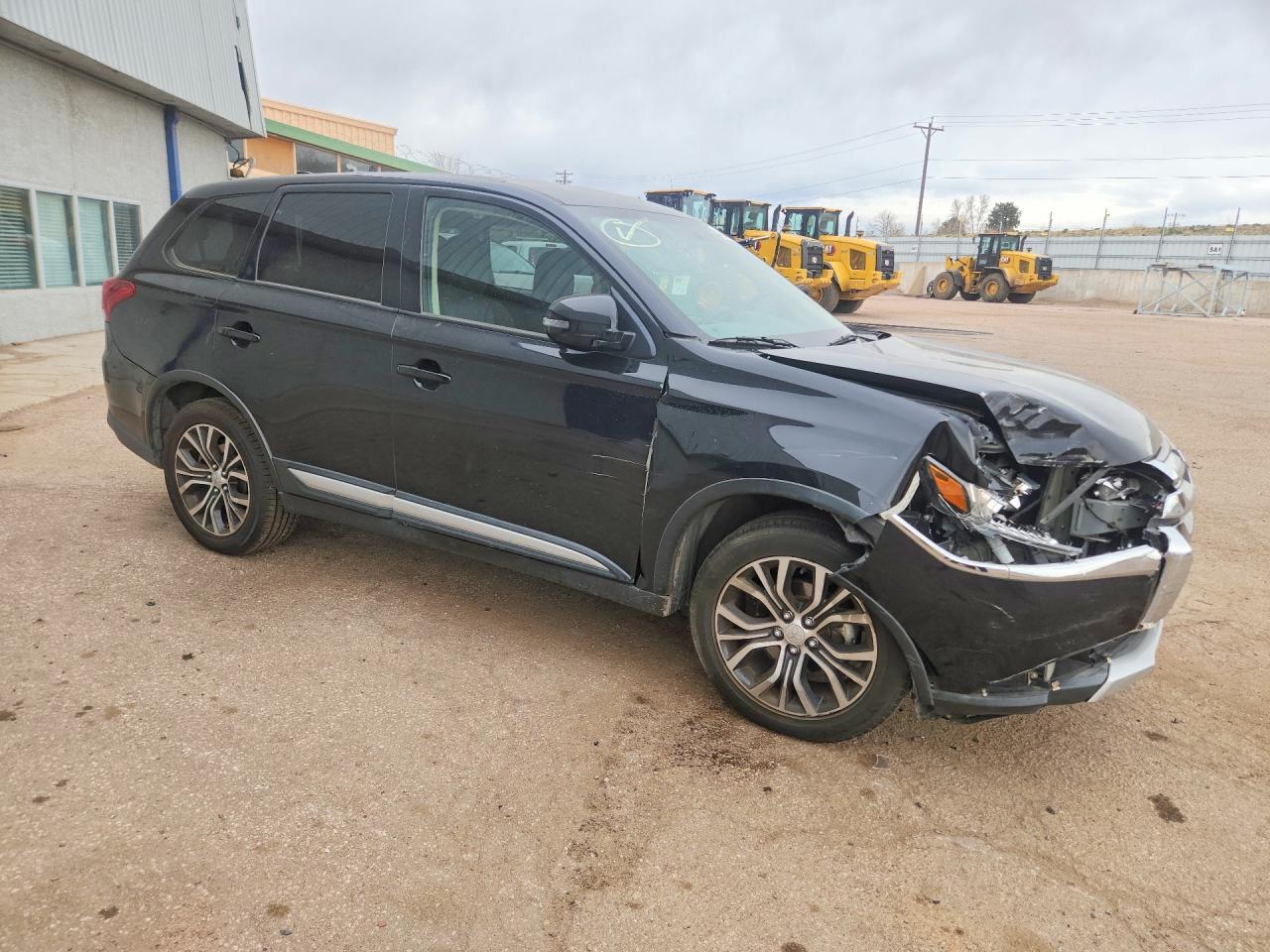 2018 MITSUBISHI outlander