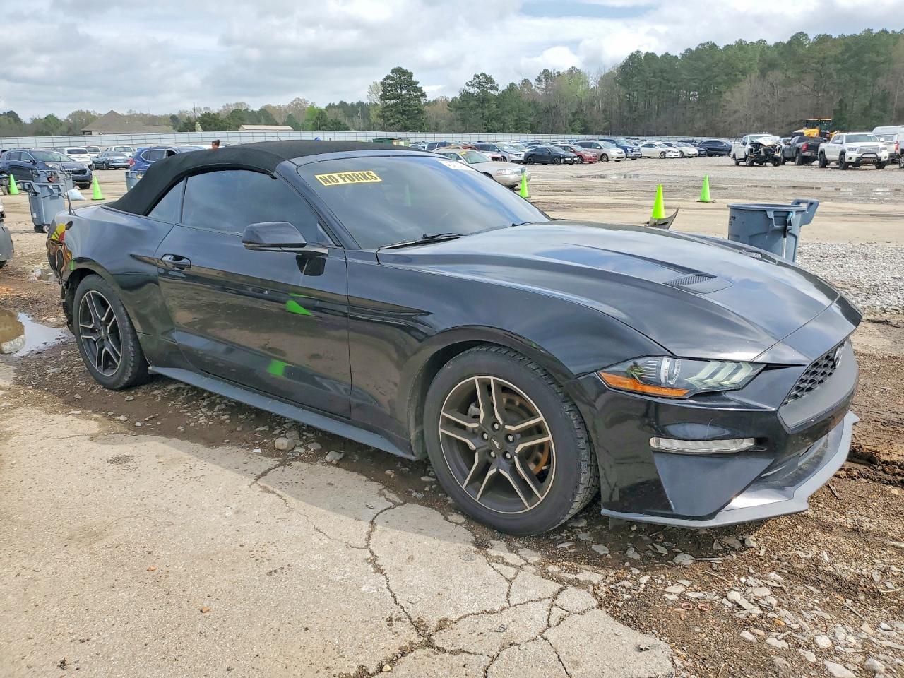 2020 FORD MUSTANG