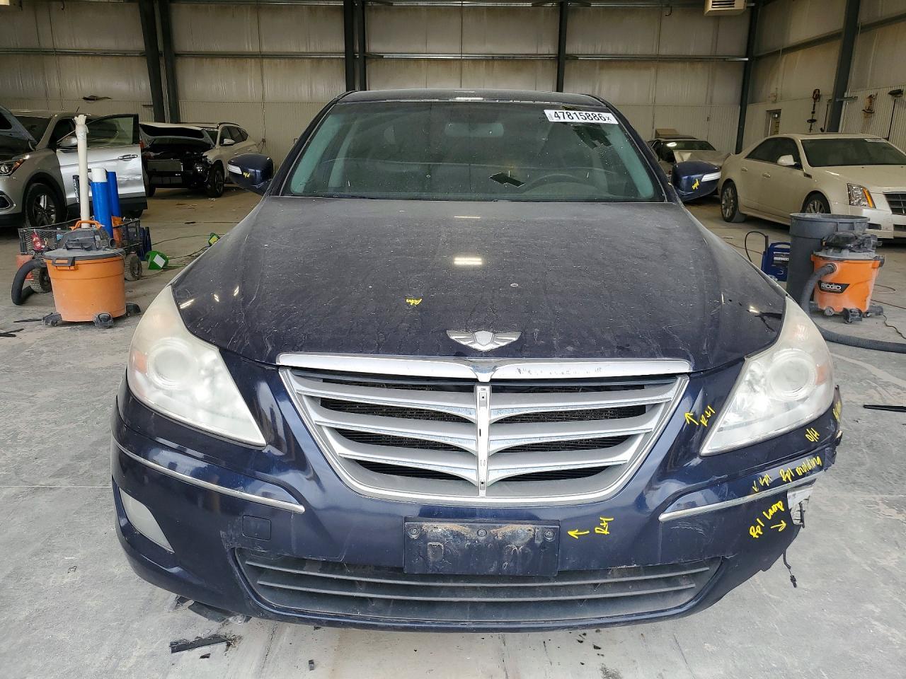 2010 HYUNDAI GENESIS