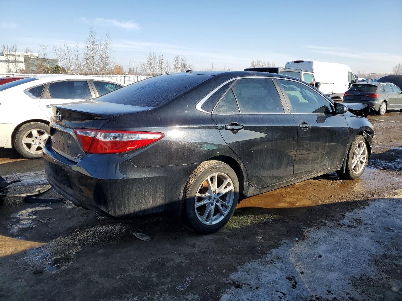 2015 TOYOTA CAMRY