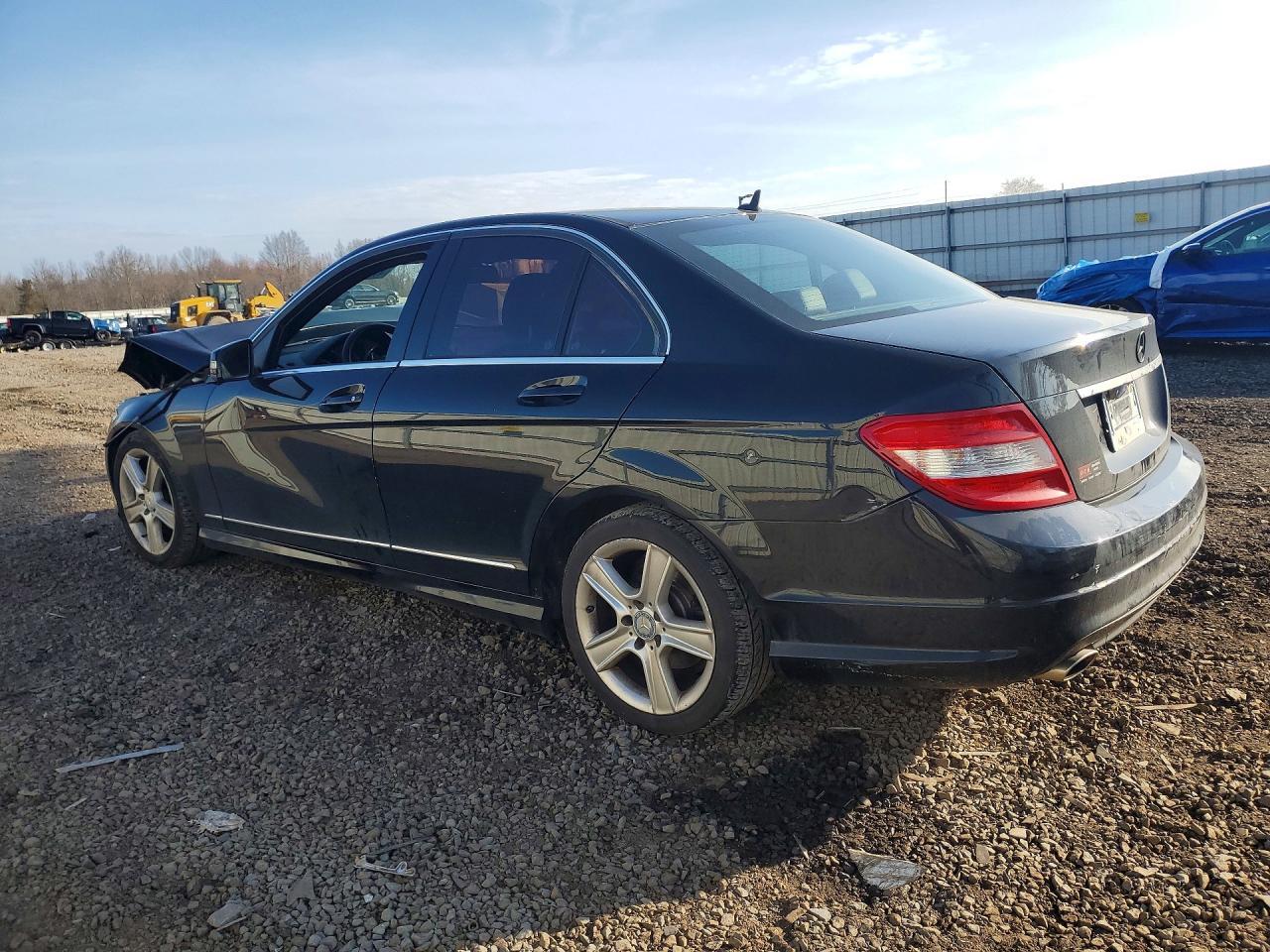 2011 MERCEDES-BENZ C-CLASS