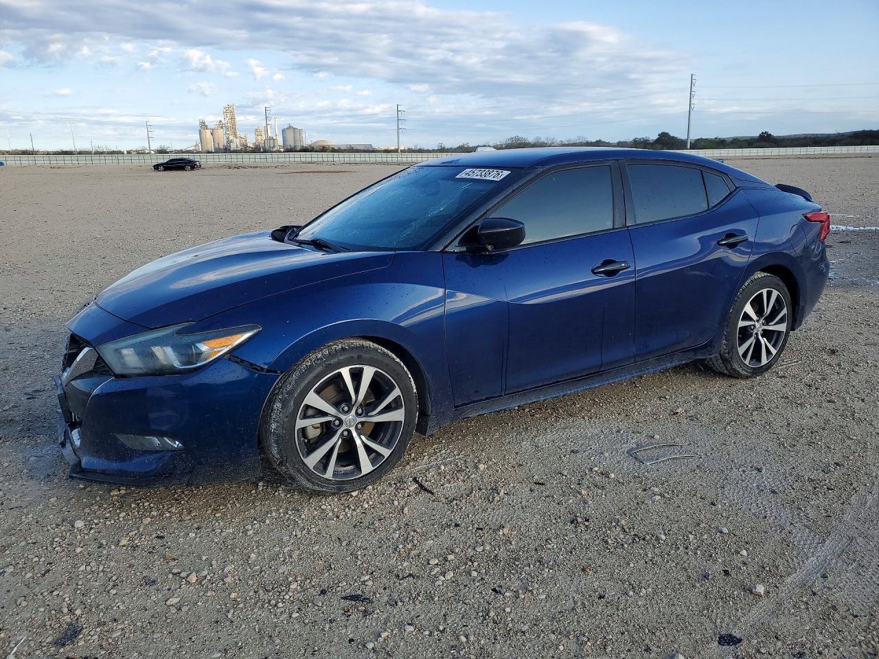 2016 NISSAN Maxima