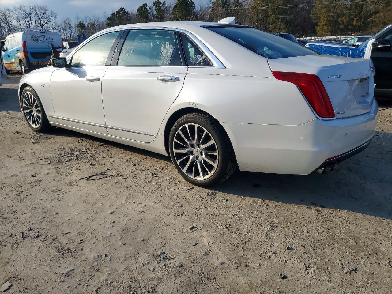 2016 CADILLAC CT6
