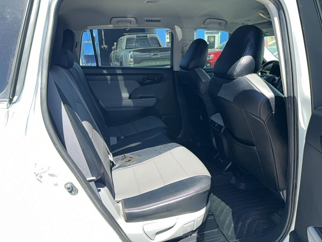 2020 TOYOTA HIGHLANDER