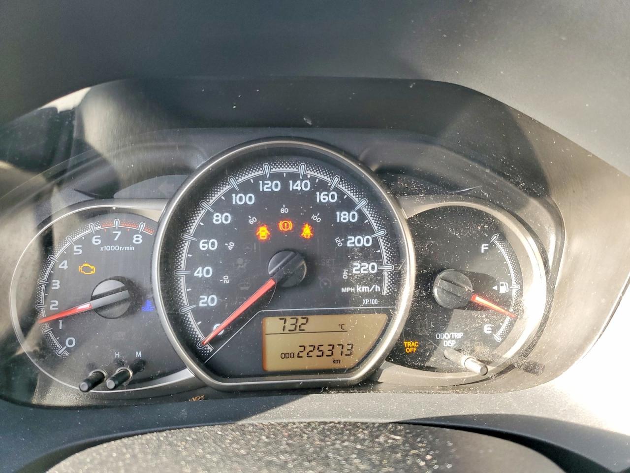 2015 TOYOTA YARIS