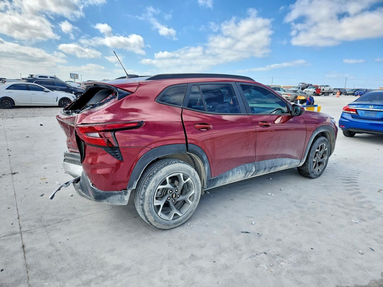 2024 CHEVROLET TRAX