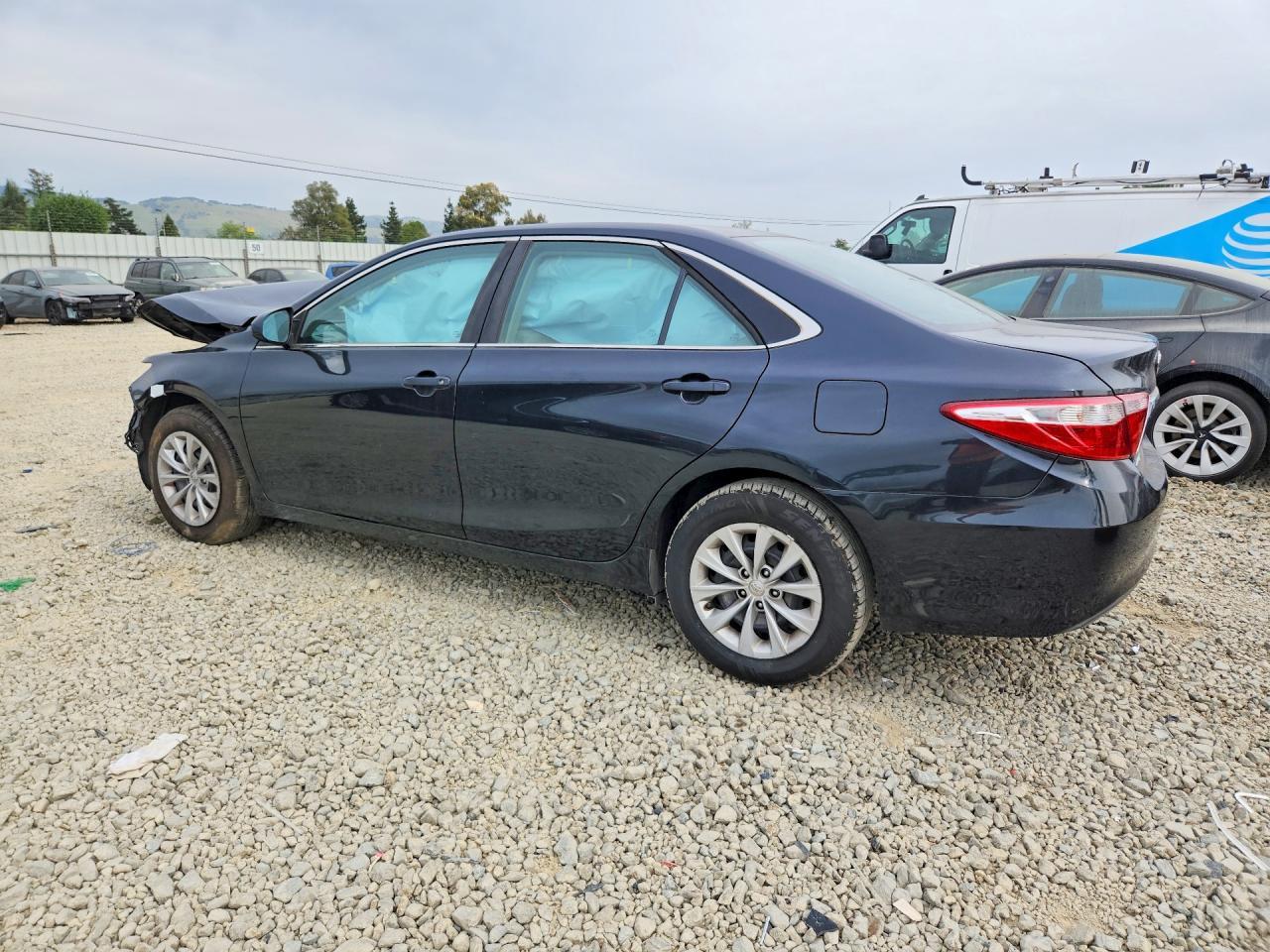 2015 TOYOTA CAMRY
