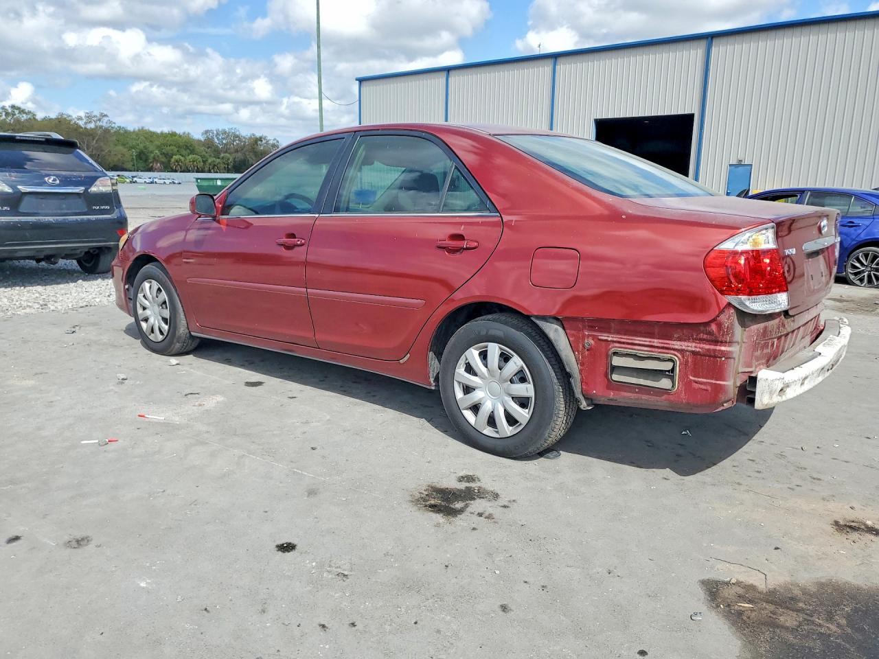 2005 TOYOTA CAMRY