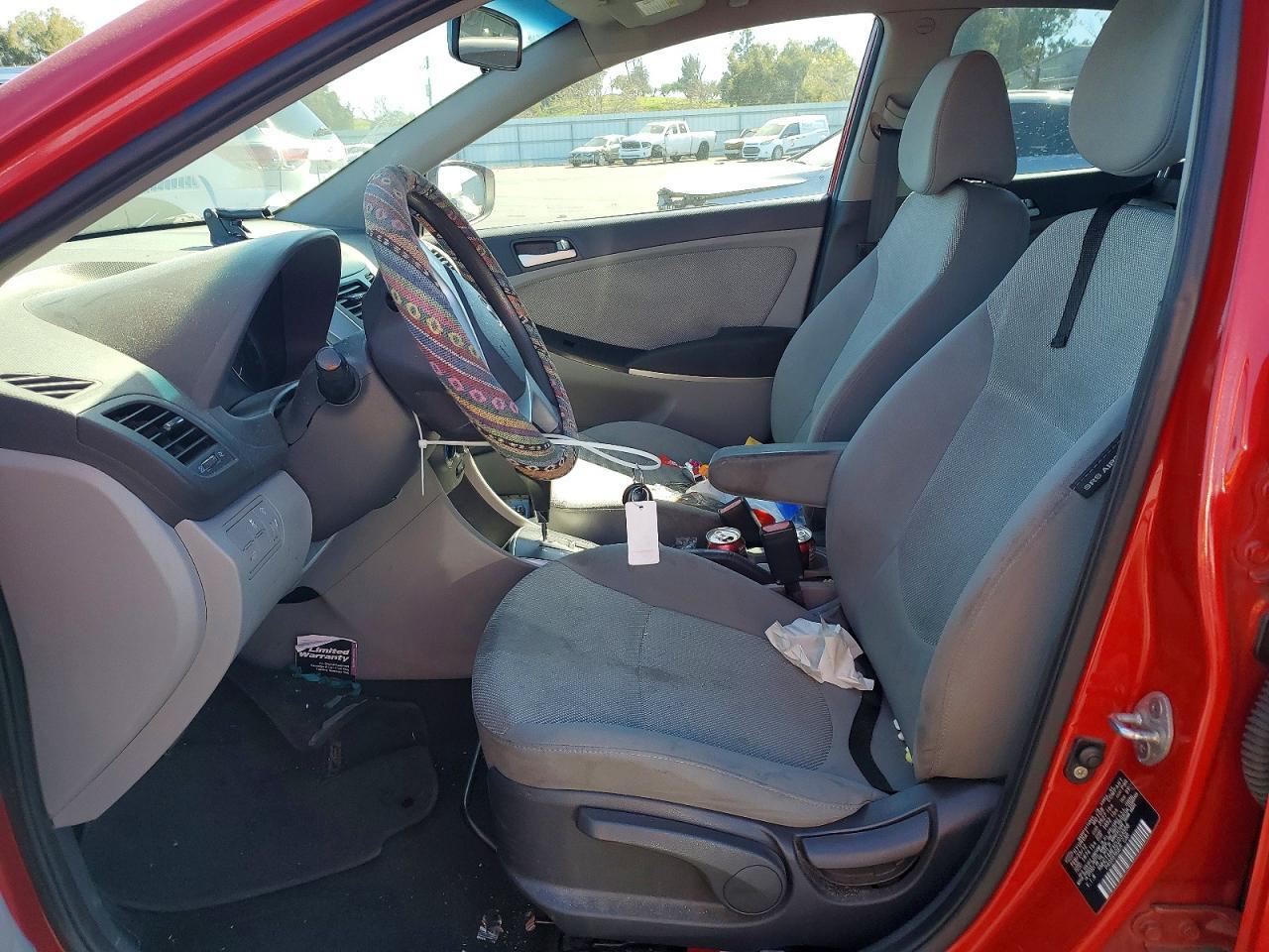 2012 HYUNDAI ACCENT