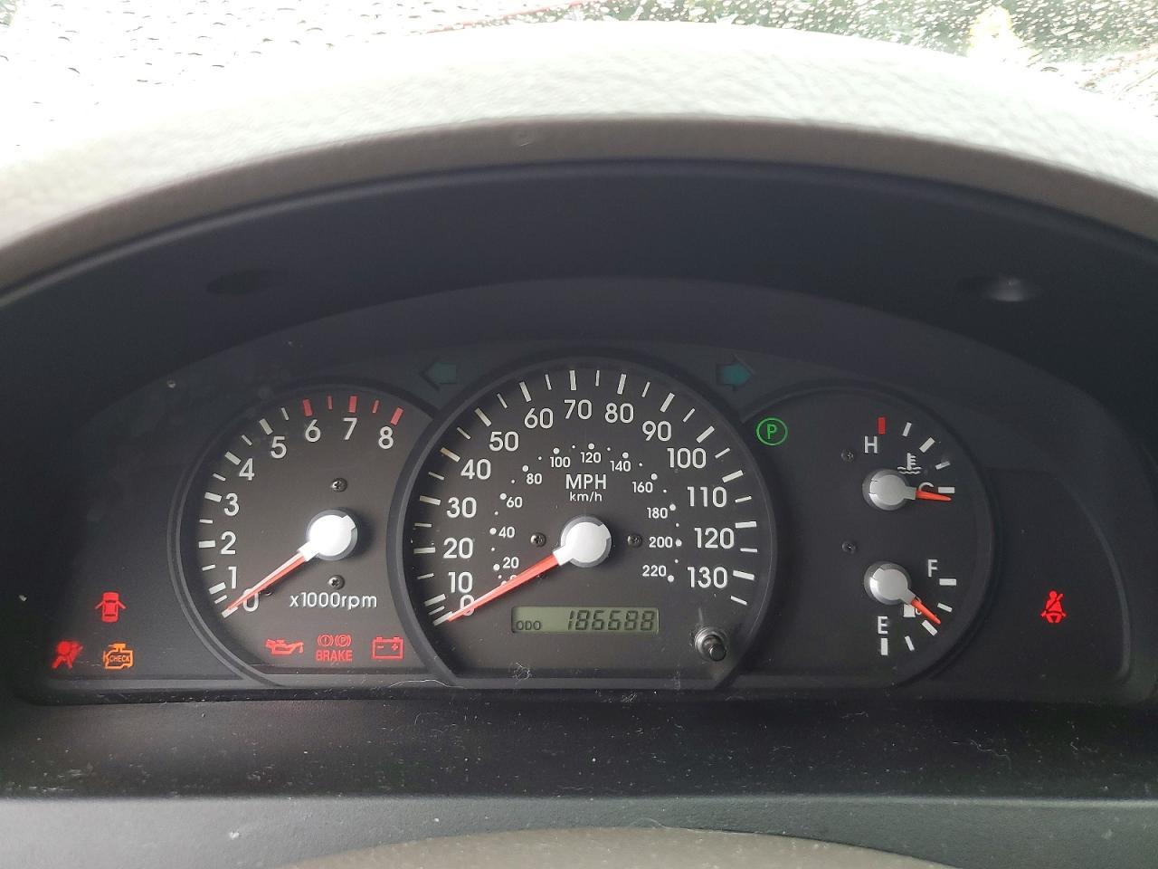 2004 KIA SORENTO