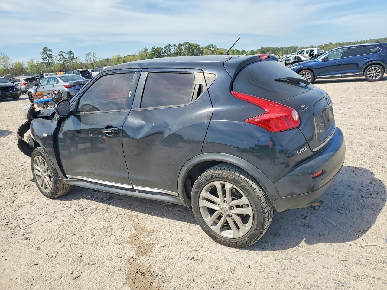 2013 NISSAN Juke