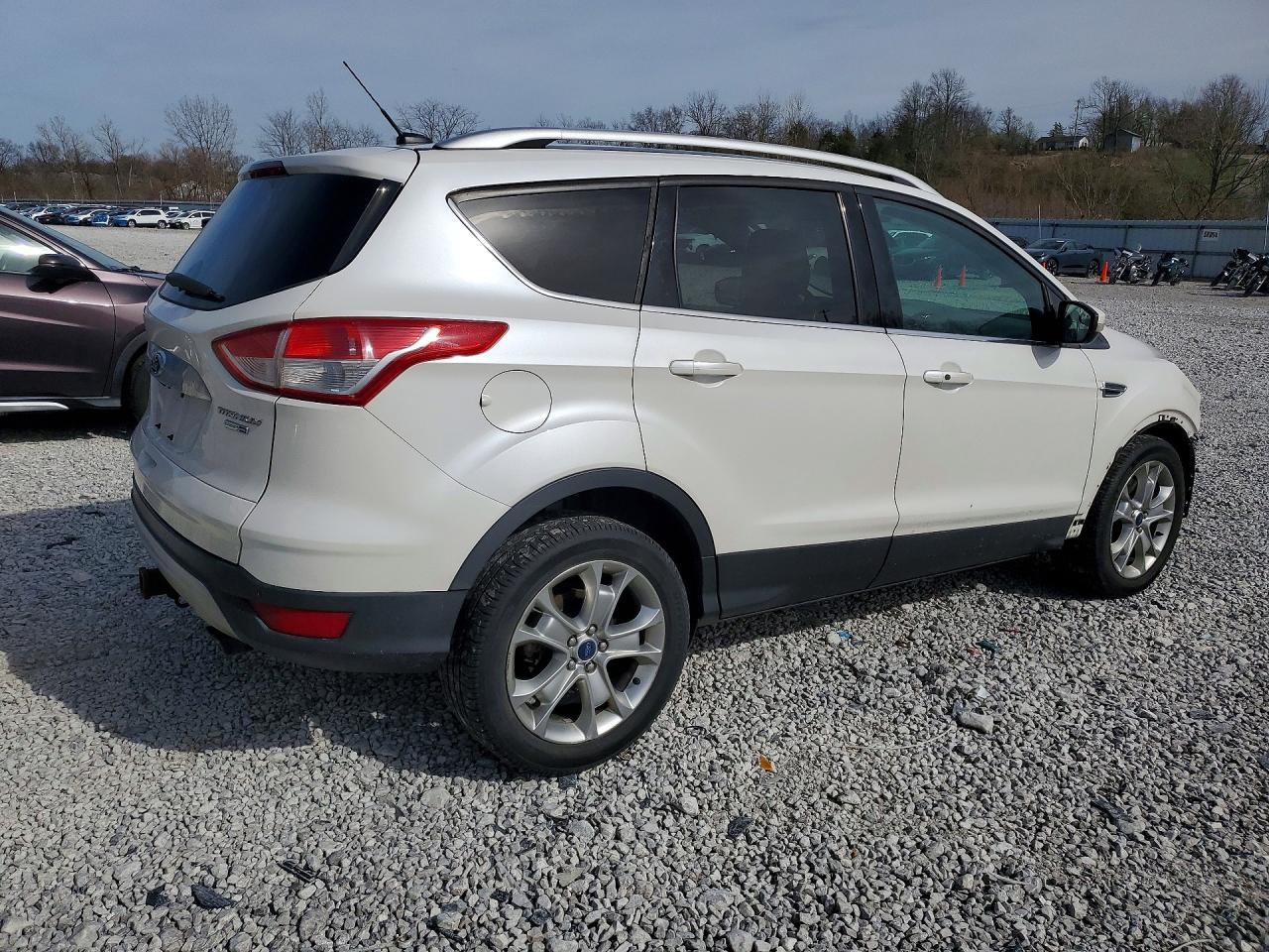 2015 FORD ESCAPE