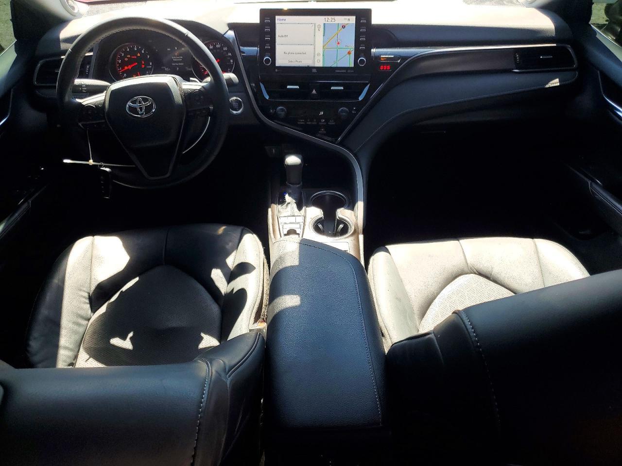 2024 TOYOTA CAMRY