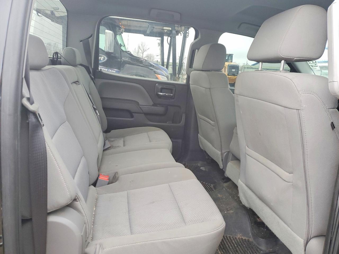2018 CHEVROLET Silverado