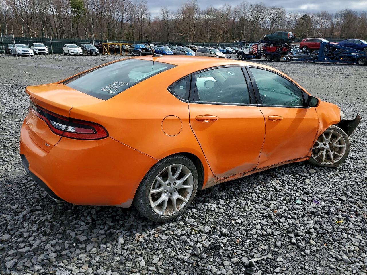 2013 DODGE Dart