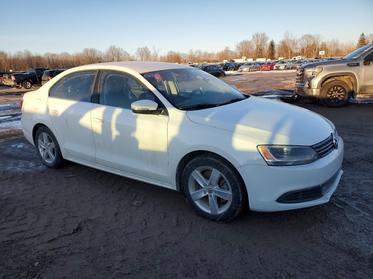 2014 VOLKSWAGEN JETTA