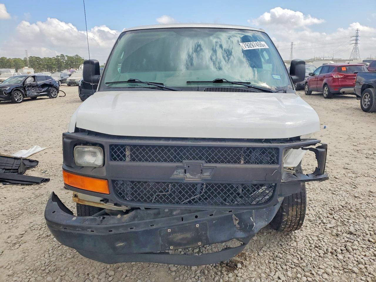 2017 CHEVROLET EXPRESS 2500