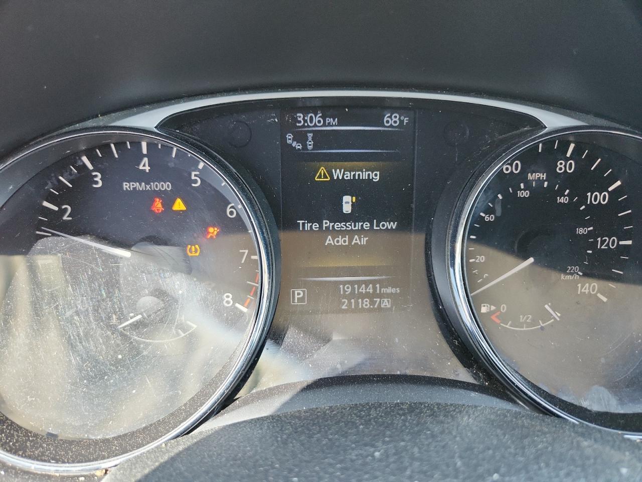 2014 NISSAN ROGUE