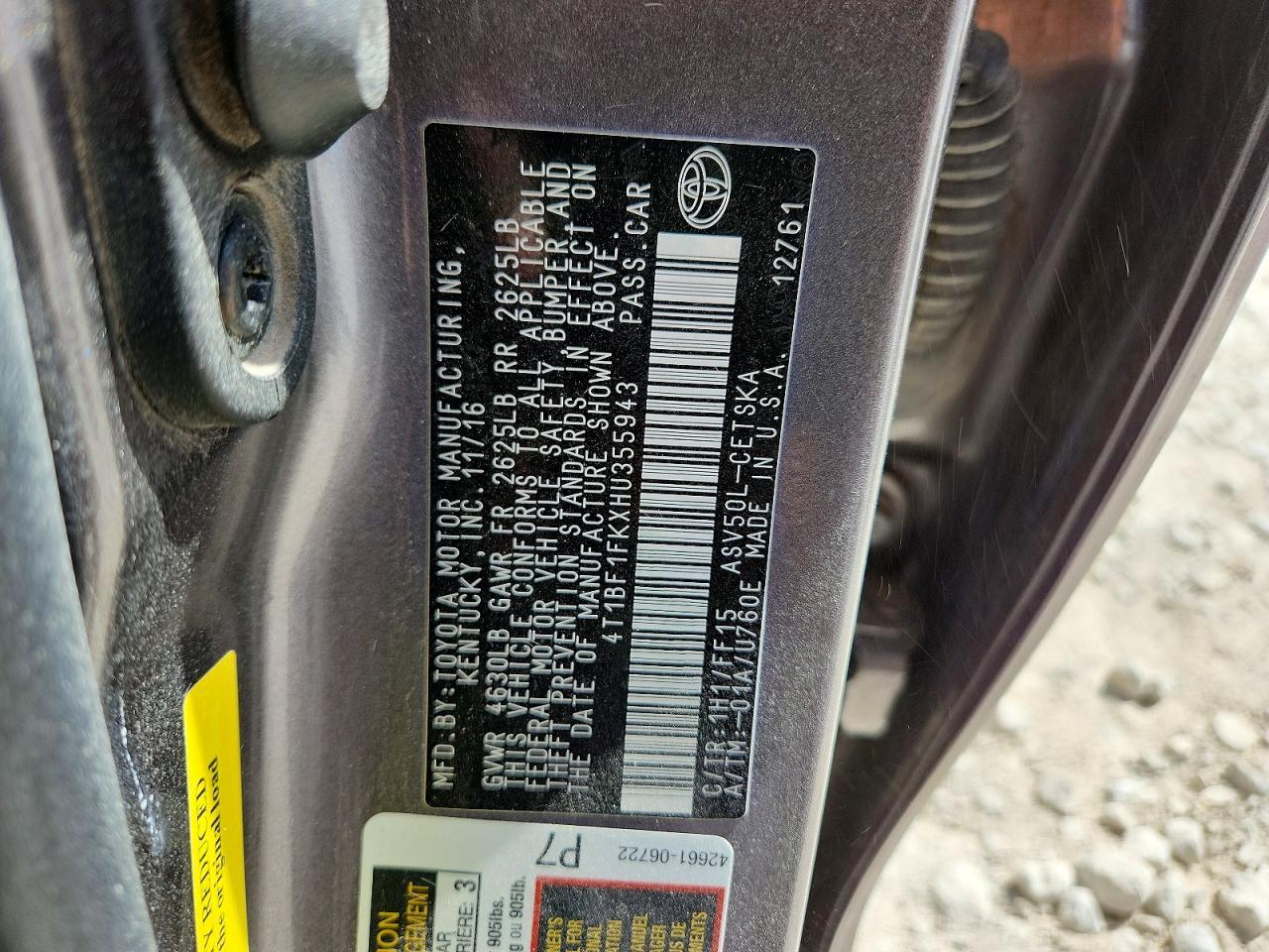 2017 TOYOTA CAMRY