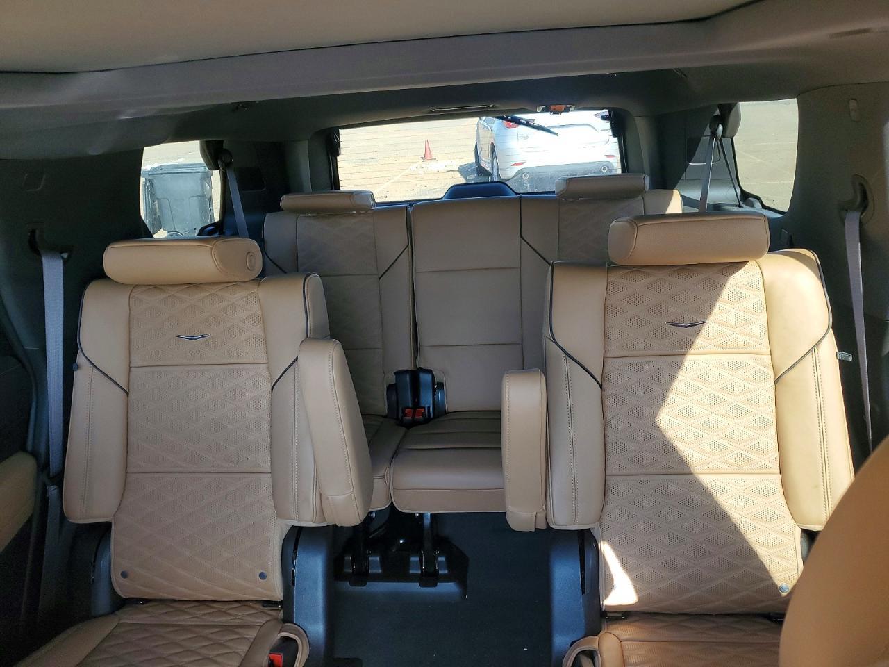 2024 CADILLAC ESCALADE