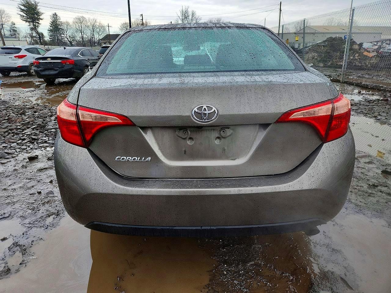 2019 TOYOTA COROLLA