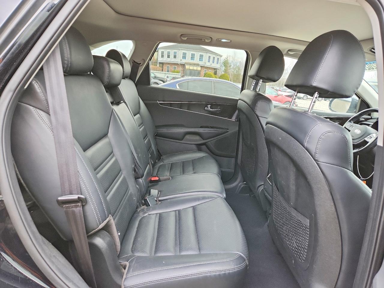 2020 KIA SORENTO