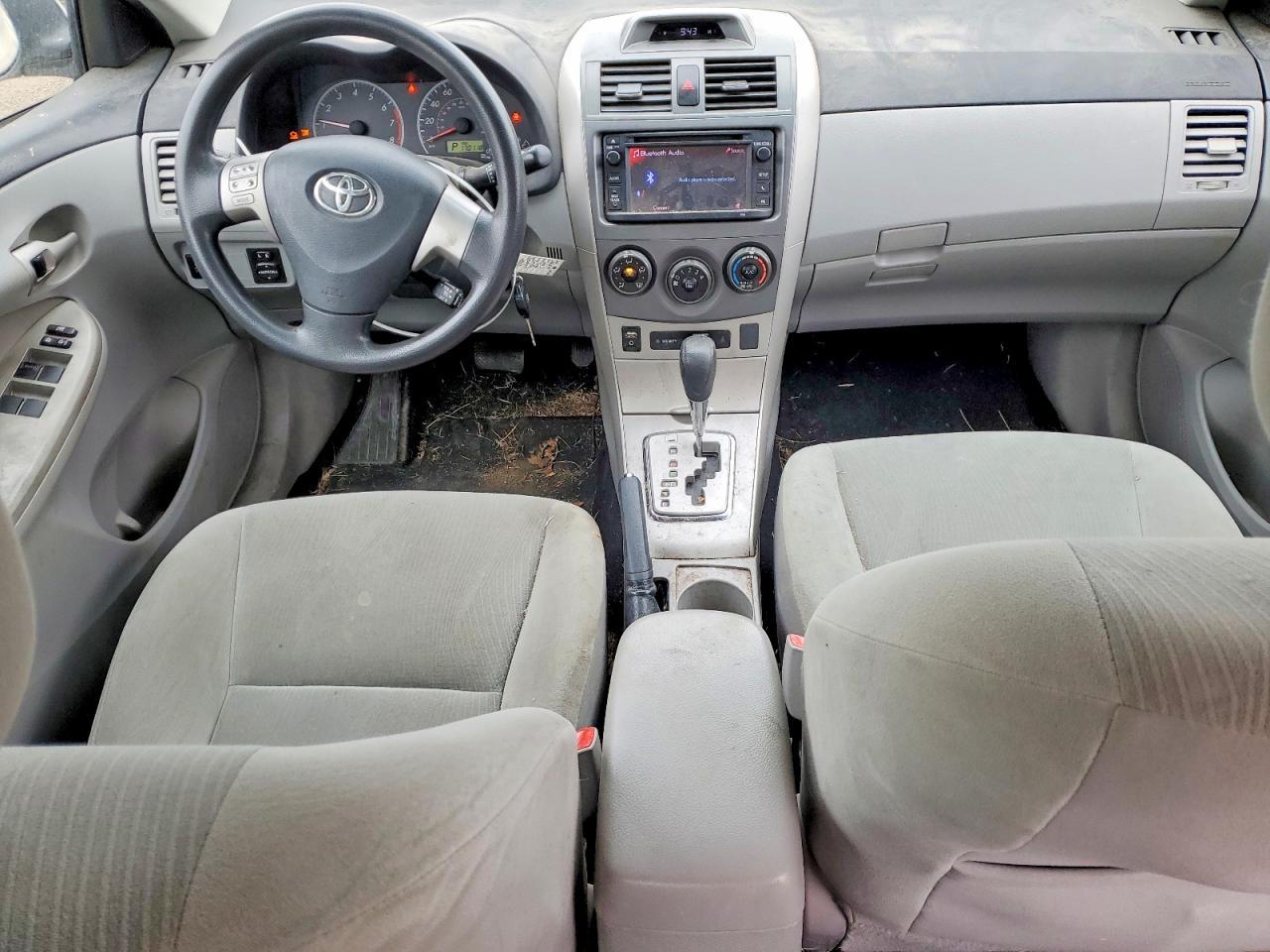 2013 TOYOTA COROLLA