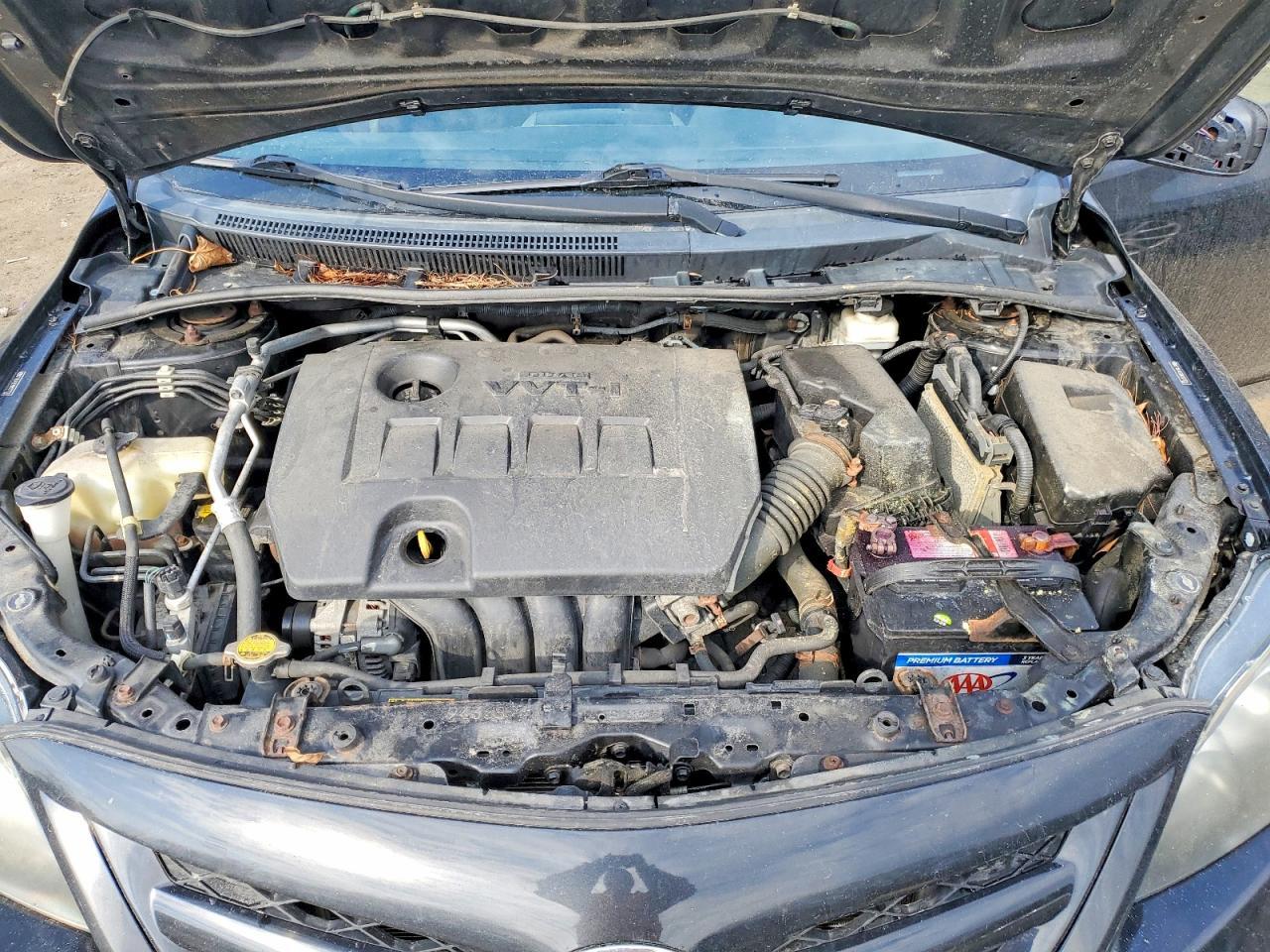 2011 TOYOTA COROLLA