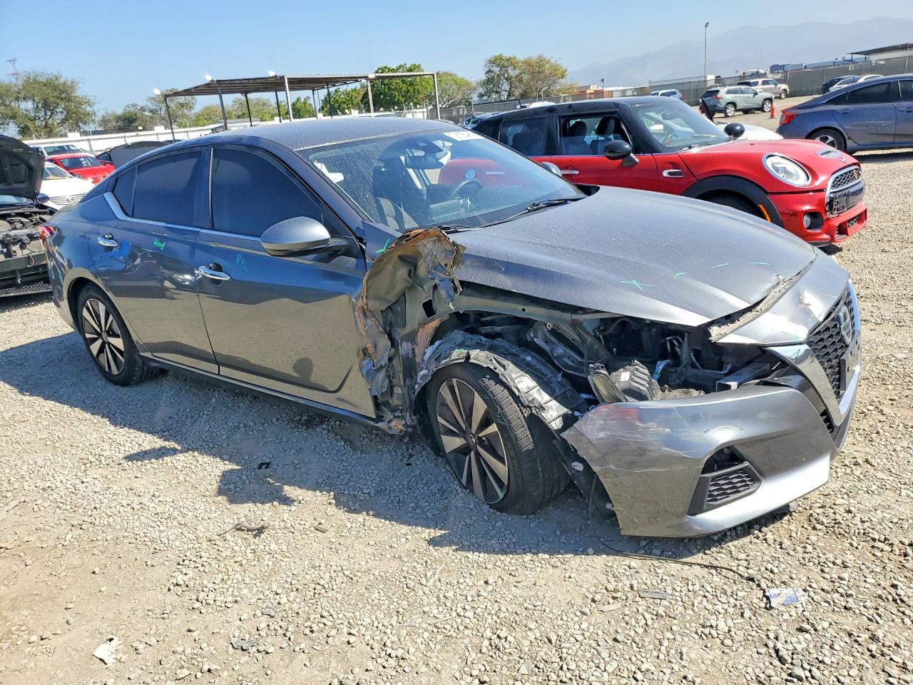 2021 NISSAN ALTIMA