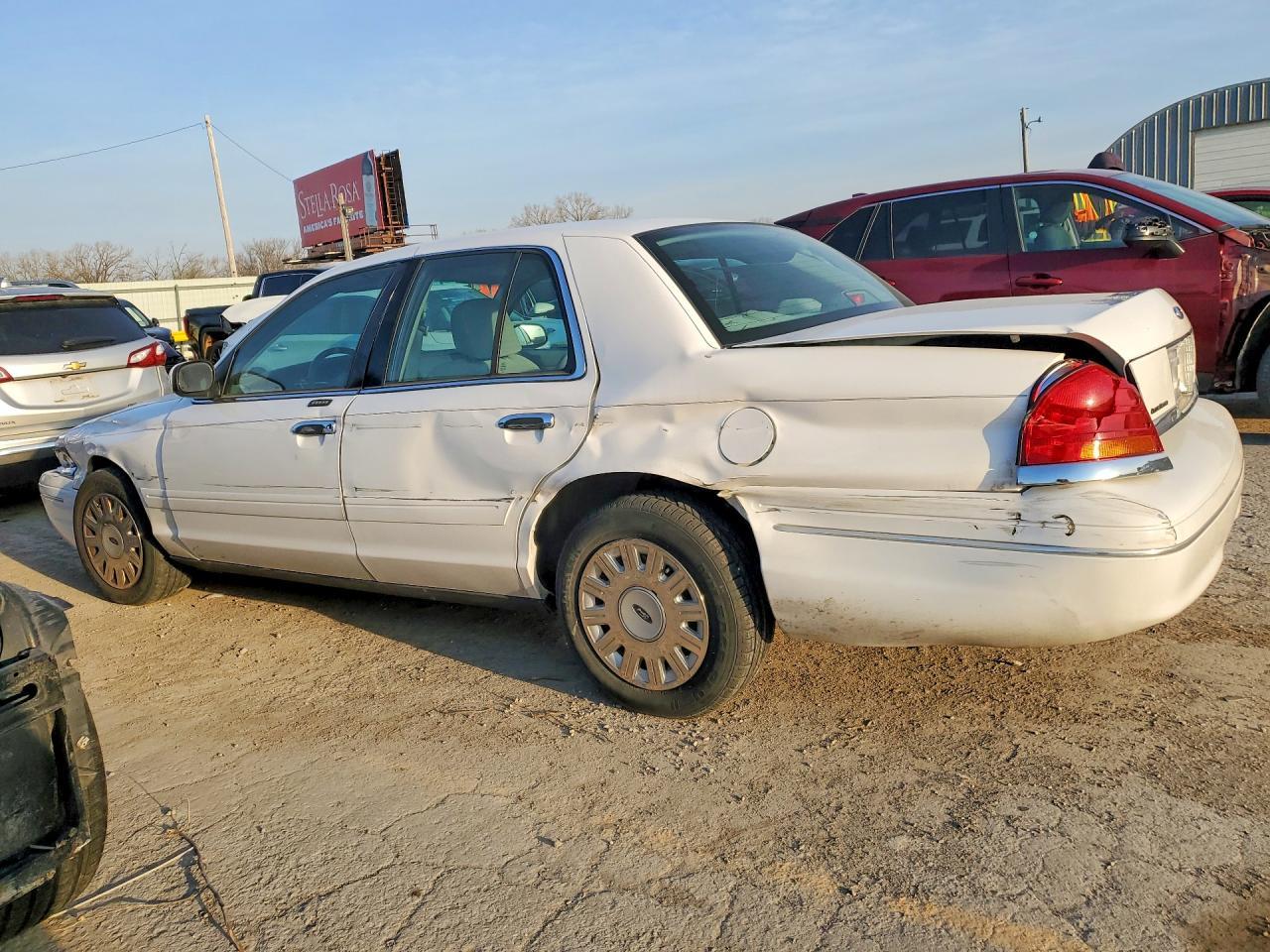 2003 FORD Crown Victoria