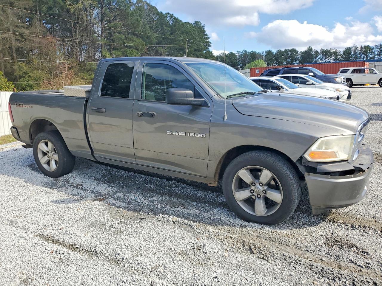 2011 DODGE RAM 1500