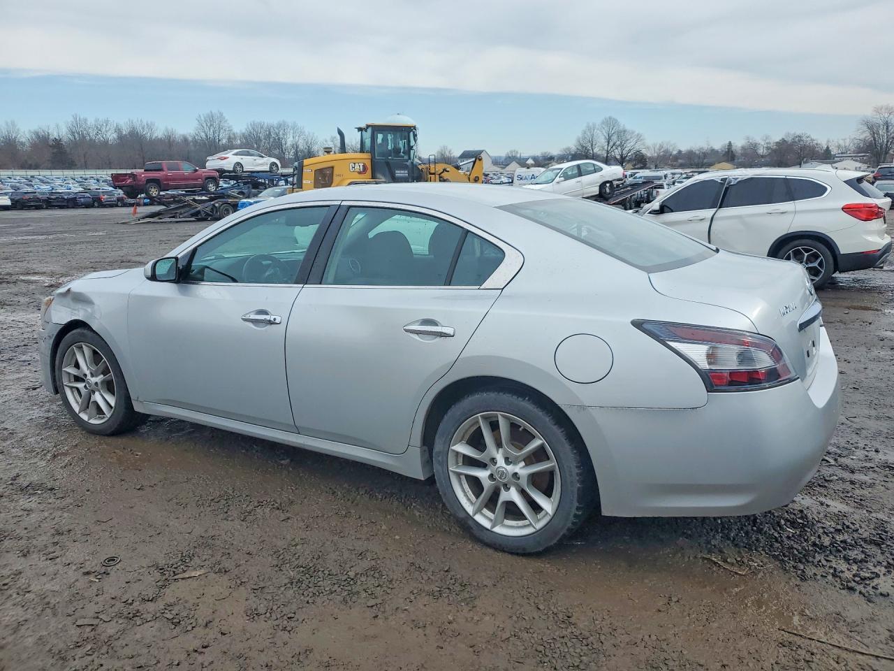 2014 NISSAN Maxima