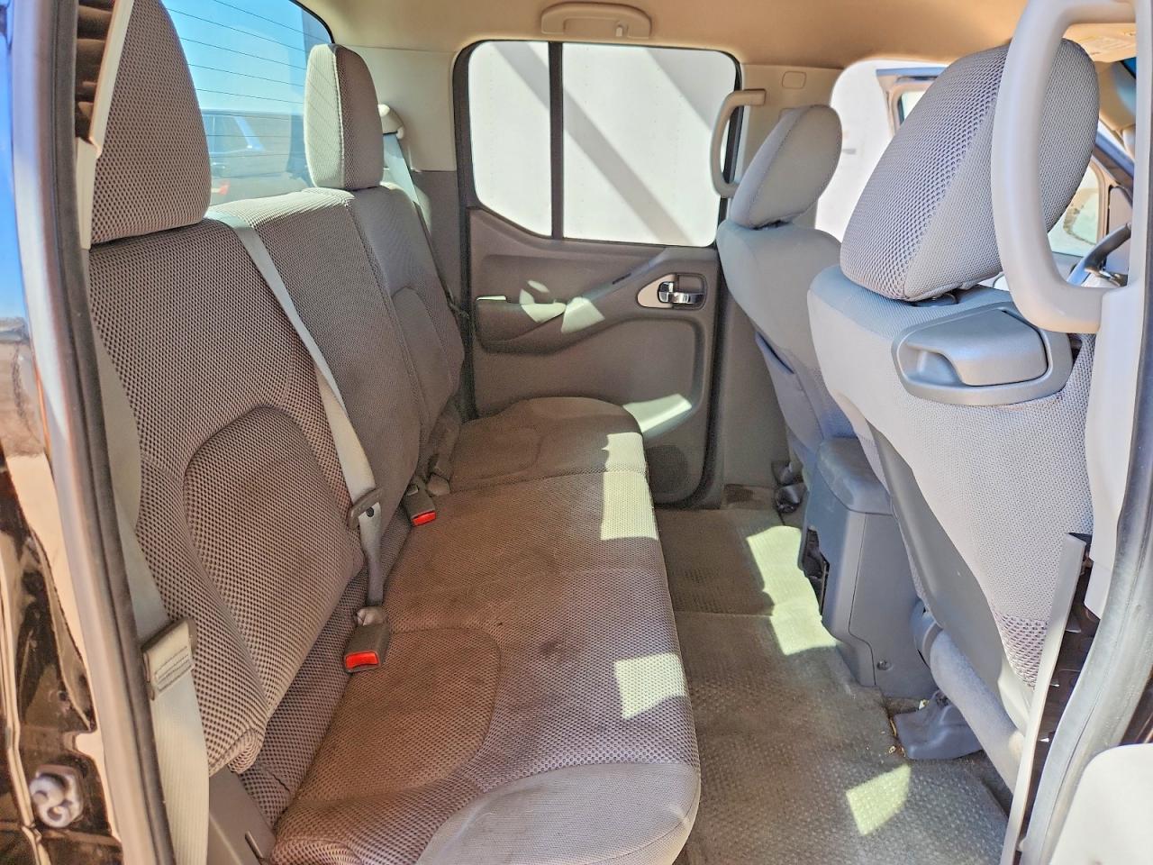 2012 NISSAN Frontier