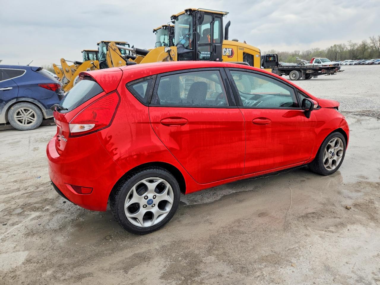 2012 FORD Fiesta