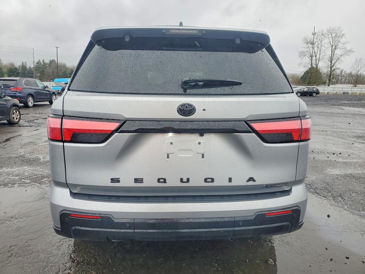 2025 TOYOTA Sequoia