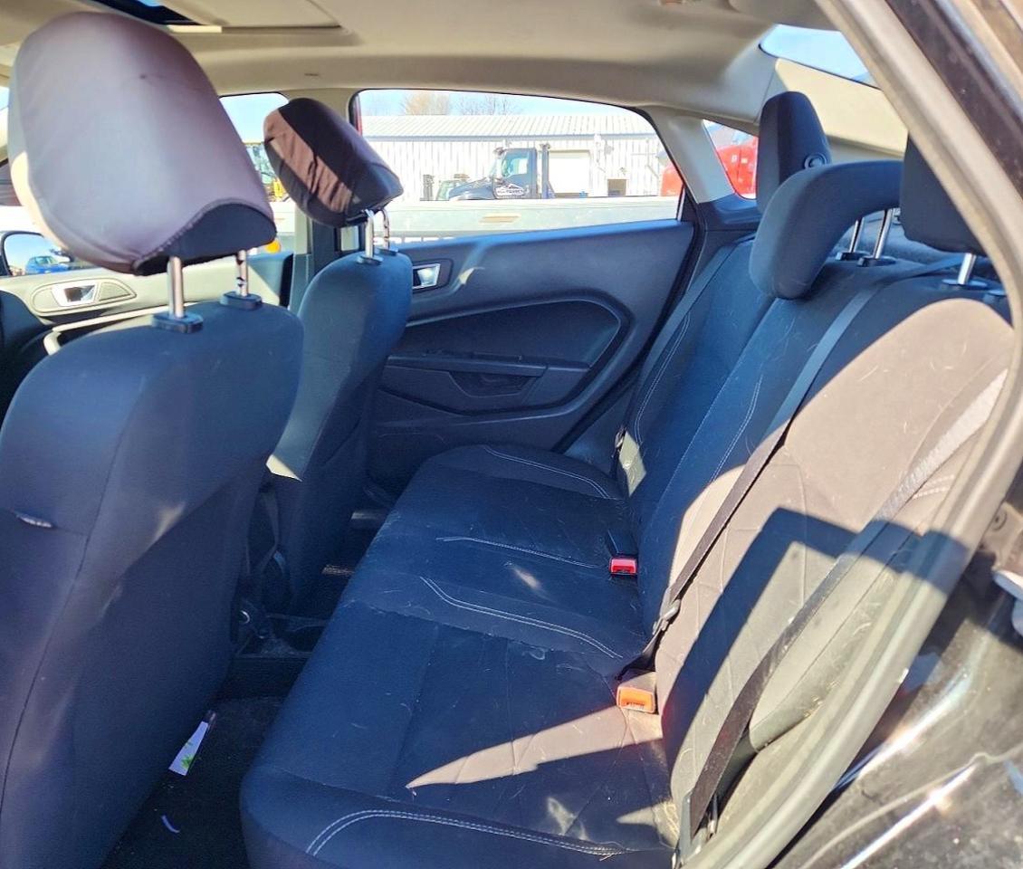 2014 FORD Fiesta